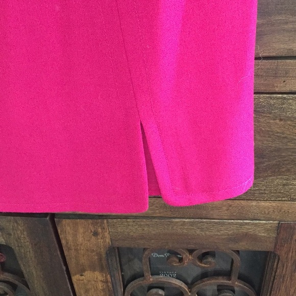 Ann Taylor fuschia sheath dress - Picture 4 of 5
